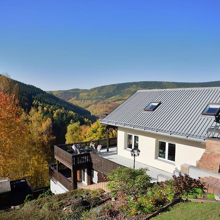 Majestic Holiday Home With Jacuzzi Unterschonau Exterior photo